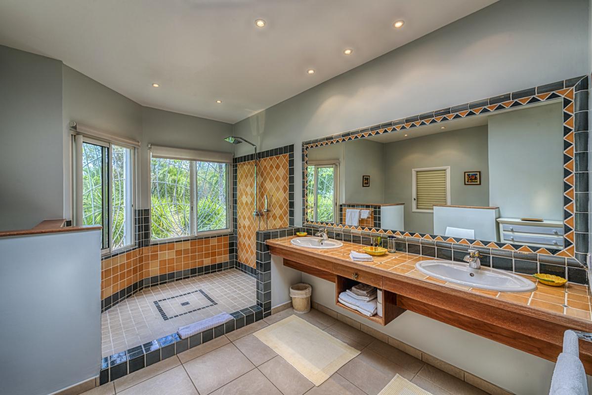 Location villa Saint Martin Terres Basses - villa 4 chambres 8 personnes - A 300m de la plage de Baie aux Prunes - Piscine et Vue mer (36)